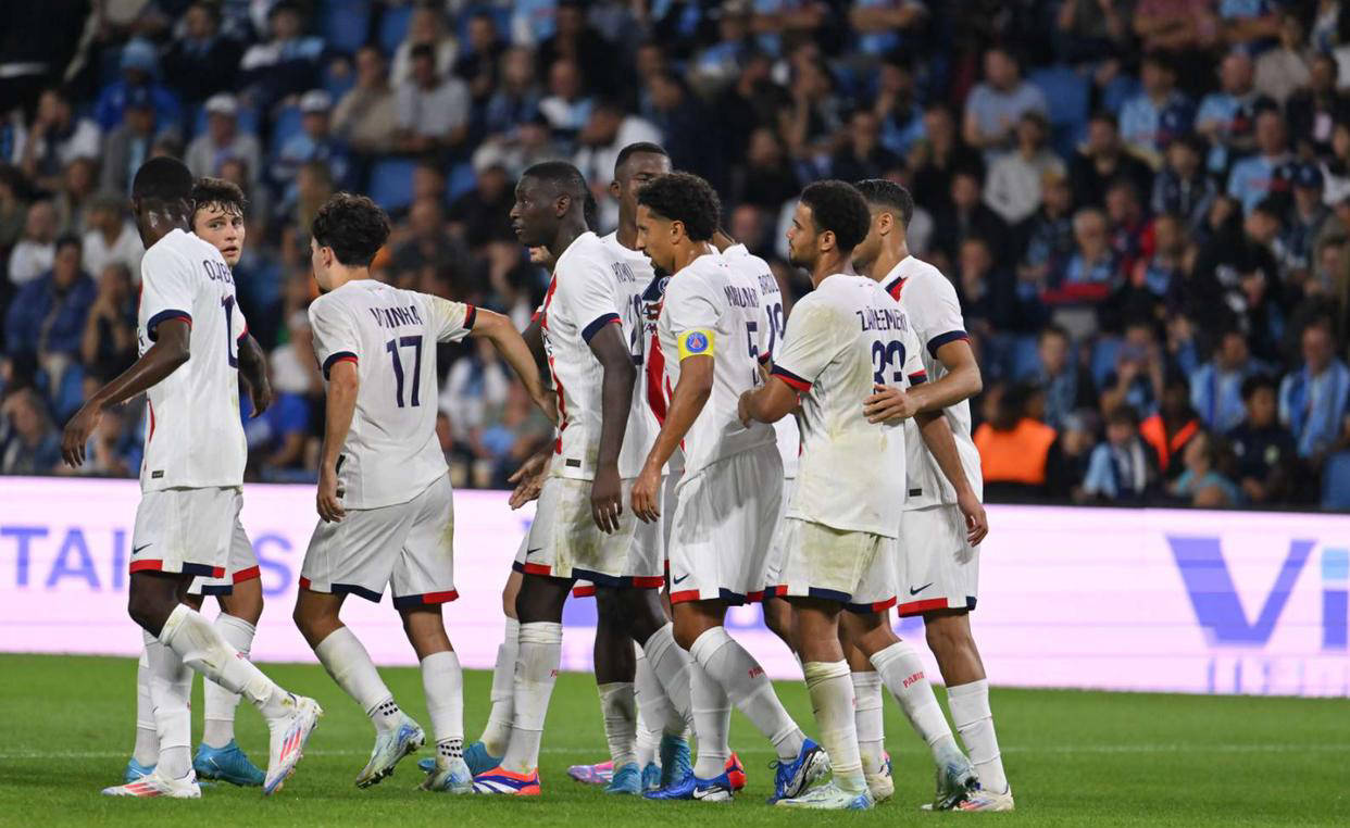 五大联赛开幕前的激战：巴黎圣日耳曼VS热刺，欧洲超级杯150亿对决